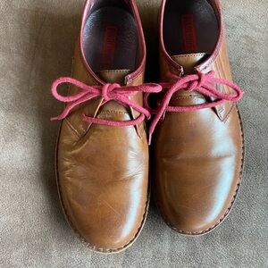 Pikolinos Brown Leather Oxfords with Red Laces, size 42